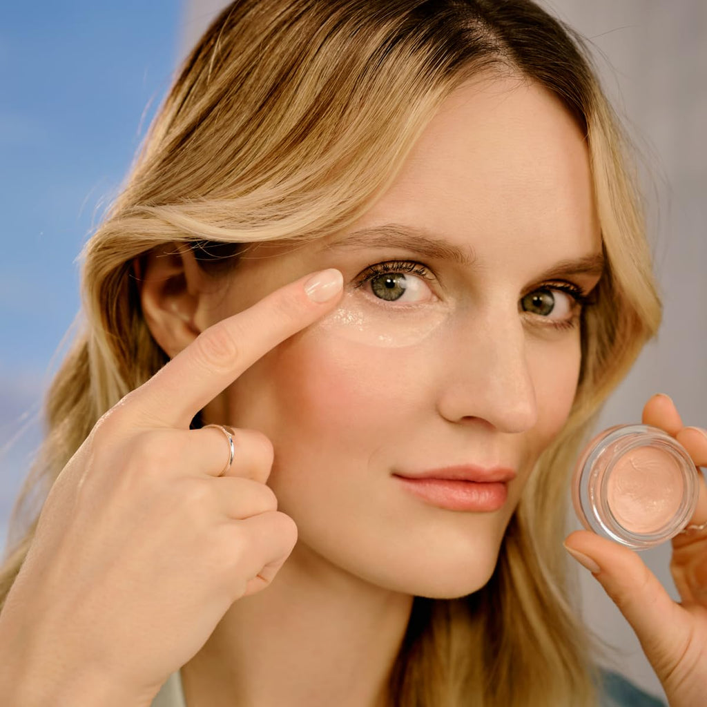 Catrice | under Eye Brightener | Conceal & Brighten Dark Circles | with Hyaluronic Acid & Shea Butter | Vegan, Cruelty Free & Paraben Free (010 | Light Rose)